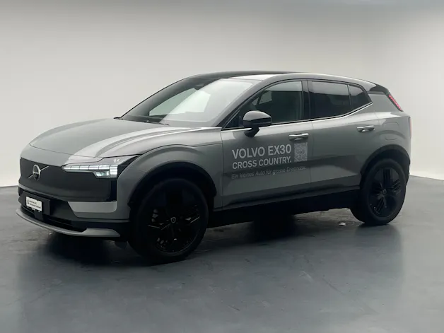Volvo EX30 CC E60 Twin Performance AWD