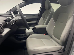 image du véhicule VOLVO EX30 CC E60 Twin Performance AWD