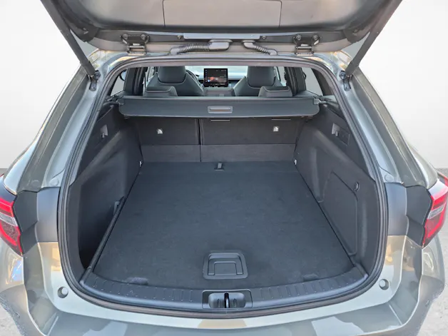 Toyota Corolla Touring Sports 2.0 HSD Premium / Jetzt mit attraktivem 1.99% Leasing!
