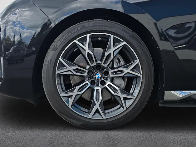 BMW i7 eDrive50 G70 (CH)