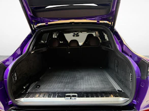 https://vehicle.imgix.net/4255205/be79b1c0-7e7c-46df-81a9-4a1a424fc294.jpg