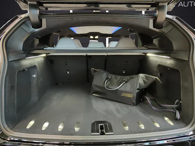 BMW XM 50e Plug-in Hybrid