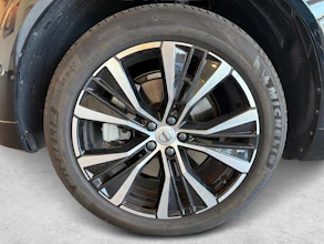 https://vehicle.imgix.net/4255263/1bef9053-c2b0-4f7f-bb05-f78ba5c5f689.jpg