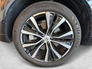 image du véhicule VOLVO XC60 2.0 T8 TE Ultimate Dark eAWD