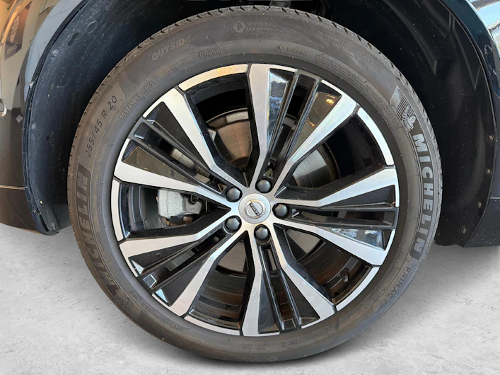 image du véhicule VOLVO XC60