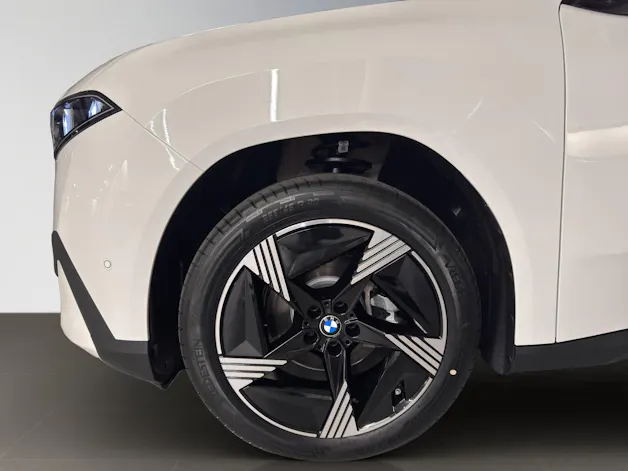 BMW iX3 50 xDrive