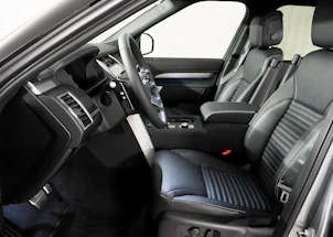 Fahrzeugbild LAND ROVER Discovery 3.0 D I6 350 Dynamic SE