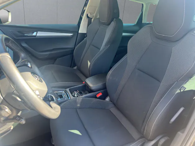 Škoda Karoq 1.5 TSI Ambition DSG