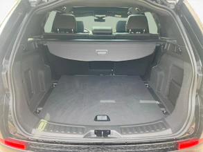 https://vehicle.imgix.net/4255314/fb95be36-00ac-4e74-afeb-cd1751ea5528.jpg