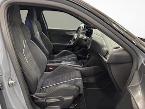 https://vehicle.imgix.net/4255335/7320ea07-7b8b-4305-8bb2-793d12d58b37.jpg