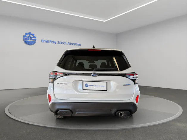 Subaru Forester Station 2.0i e-Boxer Luxury