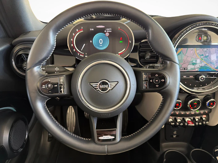 Fahrzeugbild MINI CABRIO
