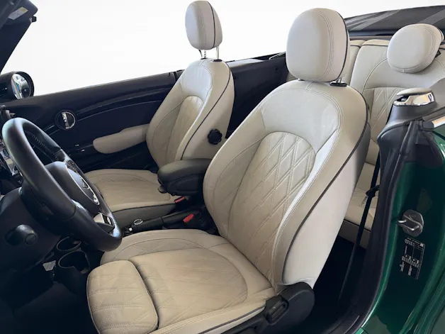Mini Cabrio F57 2.0i John Cooper Works