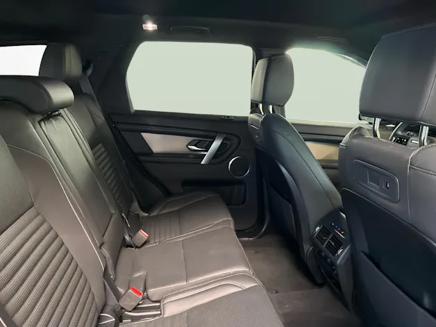 Land Rover Discovery Sport 1.5 T 270e Dynamic HSE mit AHK