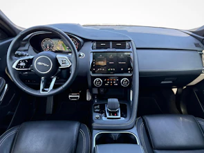 Fahrzeugbild JAGUAR E-Pace 1.5 T 300e R-Dynamic SE AWD
