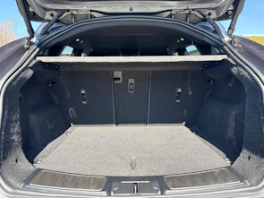 Fahrzeugbild JAGUAR E-Pace 1.5 T 300e R-Dynamic SE AWD