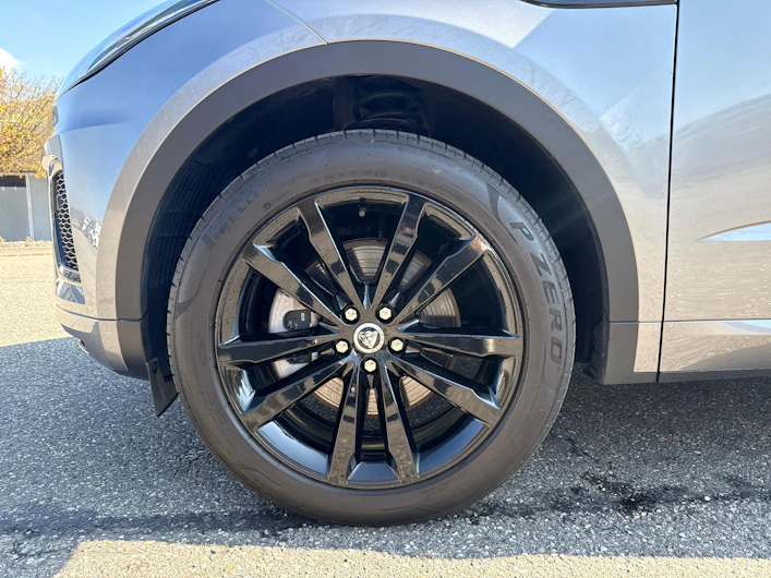 Fahrzeugbild JAGUAR E-PACE