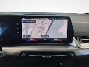 Fahrzeugbild BMW 225e xDrive paddles Active Tourer