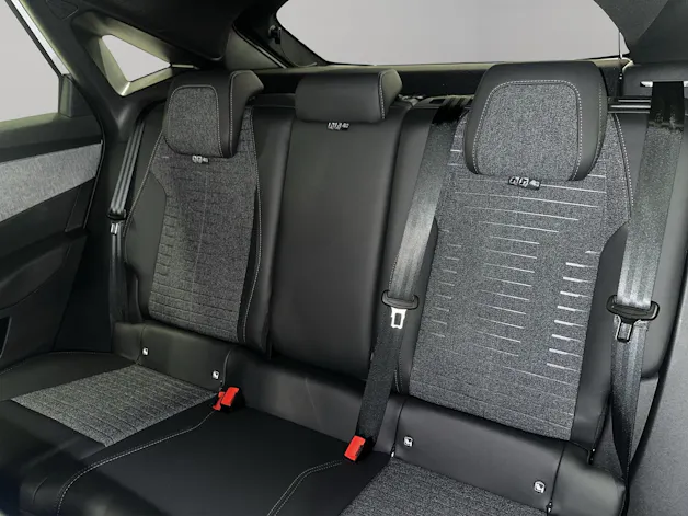 Peugeot 3008 1.2 Hybrid Allure Premium