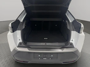 https://vehicle.imgix.net/4255591/c37a044b-fe76-477e-b12d-f3f7a13cbe3c.jpg