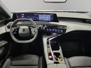 https://vehicle.imgix.net/4255599/56a303c5-f099-4845-b7e0-24dff54c52ee.jpg