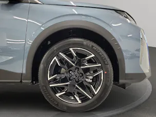 Peugeot 3008 1.2 Hybrid Allure Premium
