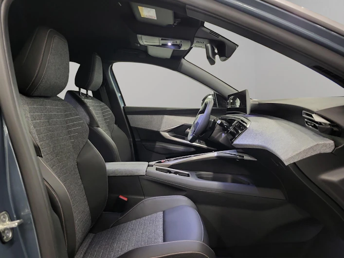 image du véhicule PEUGEOT 3008