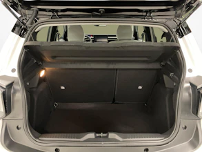 https://vehicle.imgix.net/4255605/8d200bb9-9fed-4b01-9cb6-837ae3e0779b.jpg