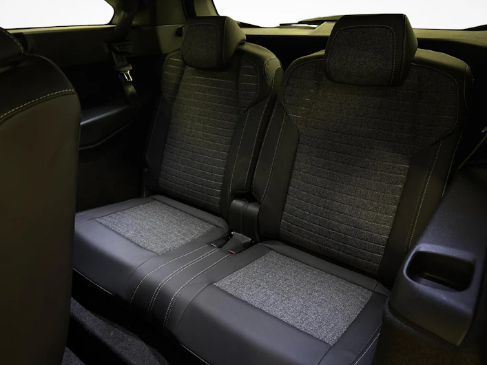 Fahrzeugbild PEUGEOT 5008