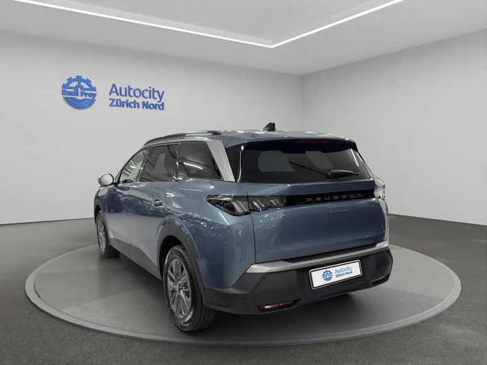 immagine del veicolo PEUGEOT 5008