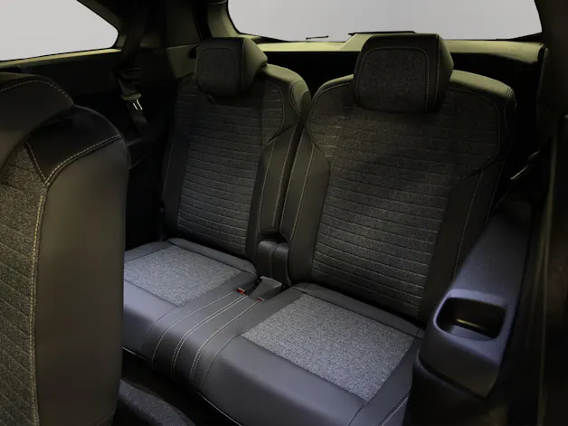 Peugeot 5008 1.2 Hybrid Allure Premium