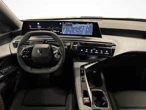 https://vehicle.imgix.net/4255627/2967c230-0673-4e6d-821c-d22bb107b401.jpg