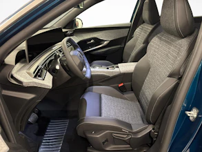 https://vehicle.imgix.net/4255627/62e8a267-1667-4d49-b1bc-b8ebc7e42edc.jpg
