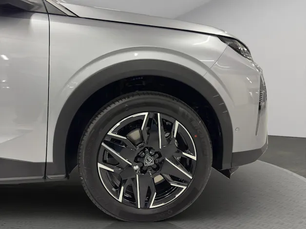 Peugeot 5008 1.2 Hybrid Allure Premium