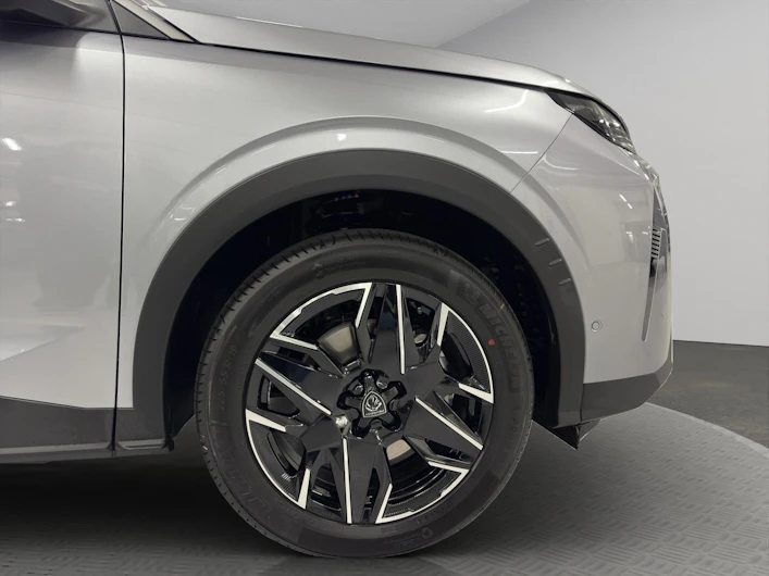 Fahrzeugbild PEUGEOT 5008