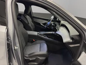 Peugeot 5008 1.2 Hybrid Allure Premium