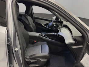 https://vehicle.imgix.net/4255630/8f29b020-fe6e-4a20-b1aa-7e9f97139369.jpg