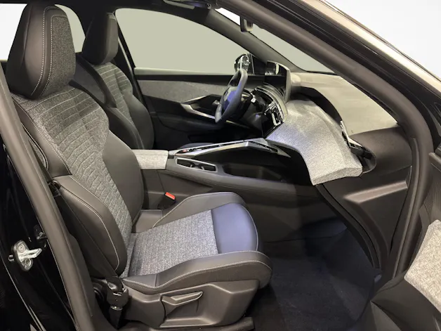 Peugeot 5008 1.2 Hybrid Allure Premium