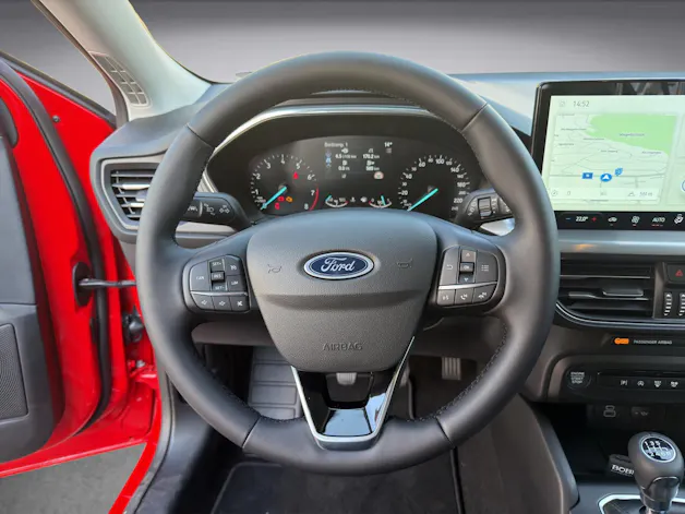 Ford Focus 1.0i EcoB Hybrid 125 Titanium