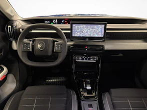 https://vehicle.imgix.net/4255684/5cf94094-0ef5-400c-b394-62d200594677.jpg
