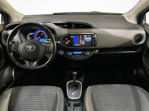 immagine del veicolo TOYOTA Yaris 1.5 VVT-i HSD Sol Premium