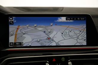 https://vehicle.imgix.net/4255726/cb8d7ddf-1bec-47f3-8480-eb77ffac4119.jpg