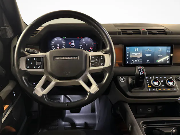 Land Rover Defender 110 3.0 D I6 X-Dynamic SE