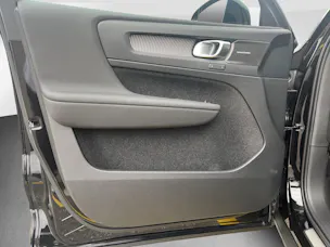 Volvo EX40 Twin Black Edition AWD