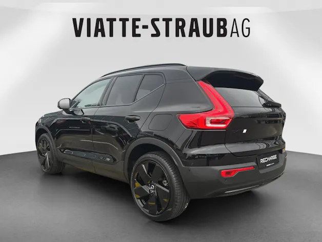 Volvo EX40 Twin Black Edition AWD