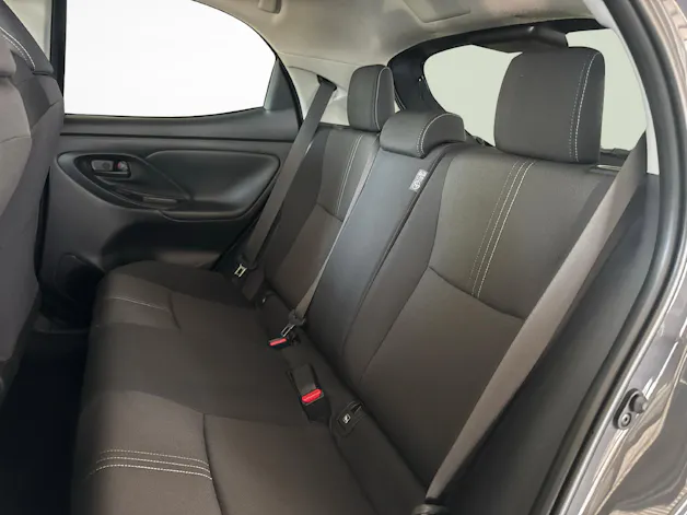 Toyota Yaris 1.5 VVT-i HSD Trend