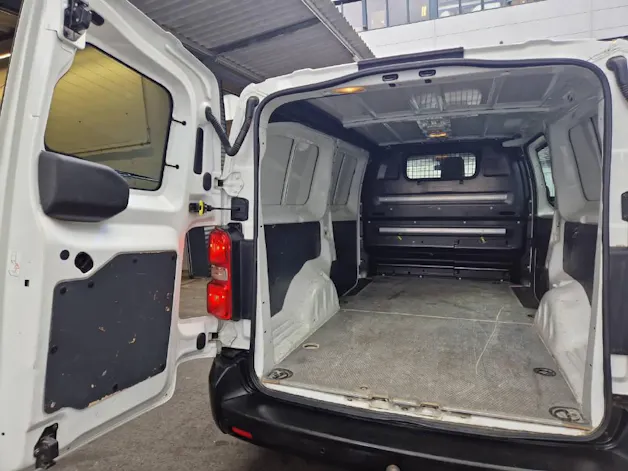 Toyota PROACE Van L2 2.0 D Luna