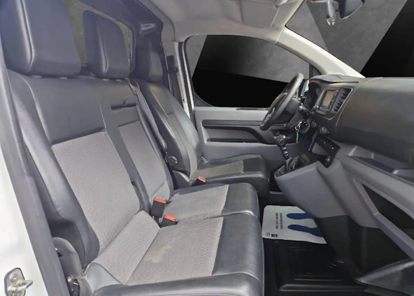 Fahrzeugbild 9 Fahrzeugbild 9