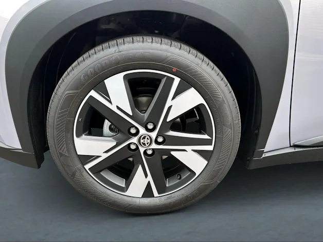 Toyota Aygo X 1.5 VVT-i HSD Trend