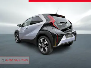 Toyota Aygo X 1.5 VVT-i HSD Trend